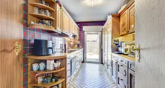 von_poll_real_estate_property_25052041_image_9