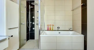 von_poll_real_estate_property_25052041_image_14