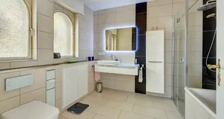 von_poll_real_estate_property_25052041_image_13