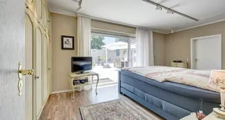 von_poll_real_estate_property_25052041_image_11