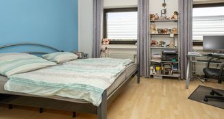von_poll_real_estate_property_25052008_image_3