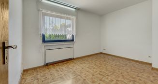 von_poll_real_estate_property_25052068_image_12
