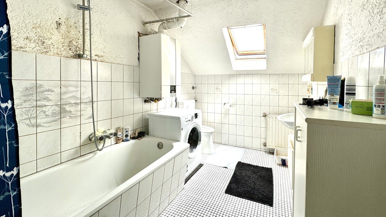 Badezimmer DG