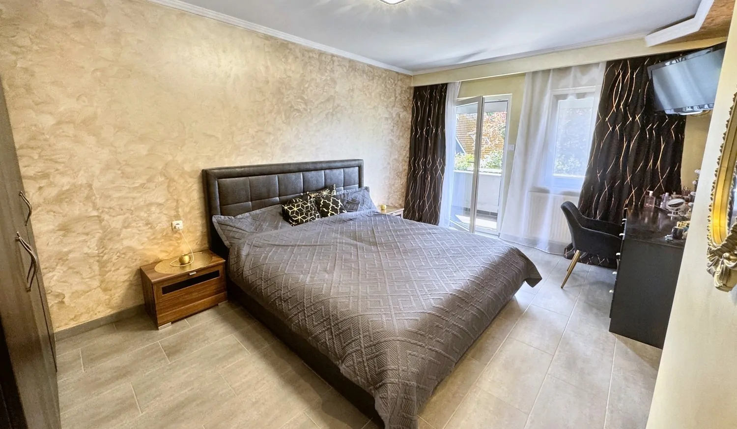 OG Elternschlafzimmer Ansicht 1