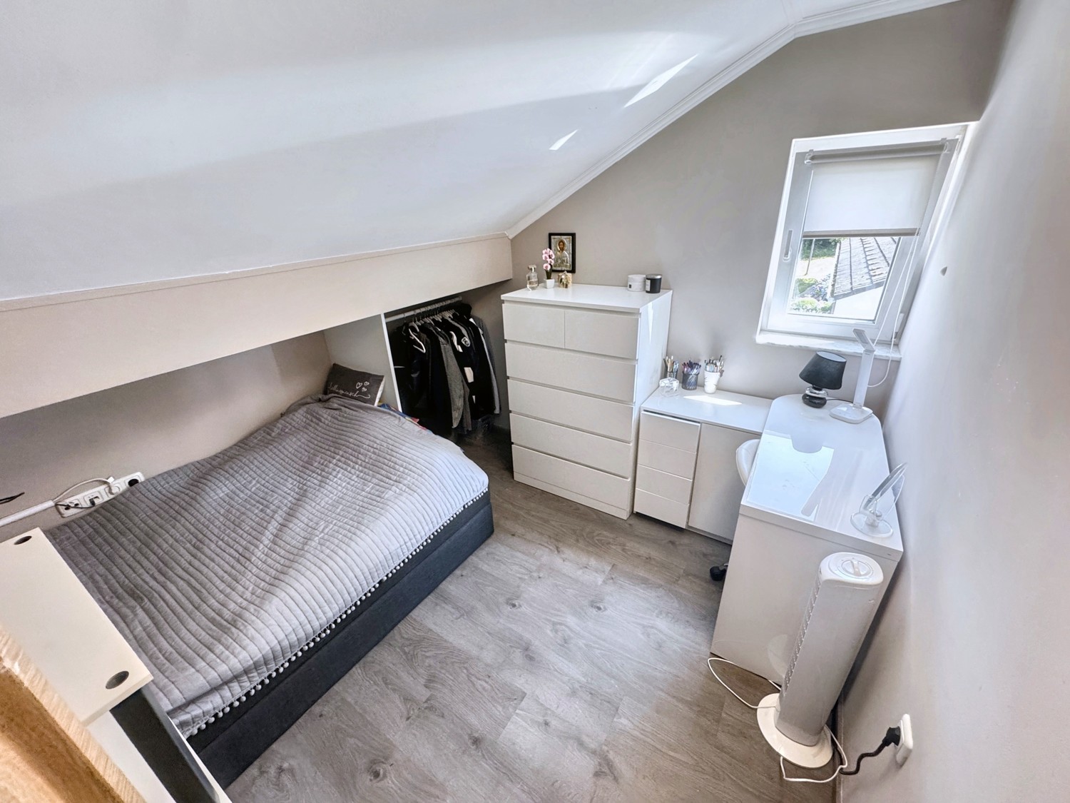 DG Kinderzimmer links Ansicht 1