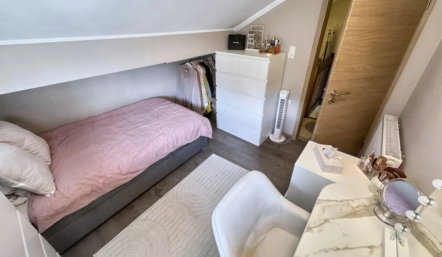 DG Kinderzimmer rechts Ansicht 2