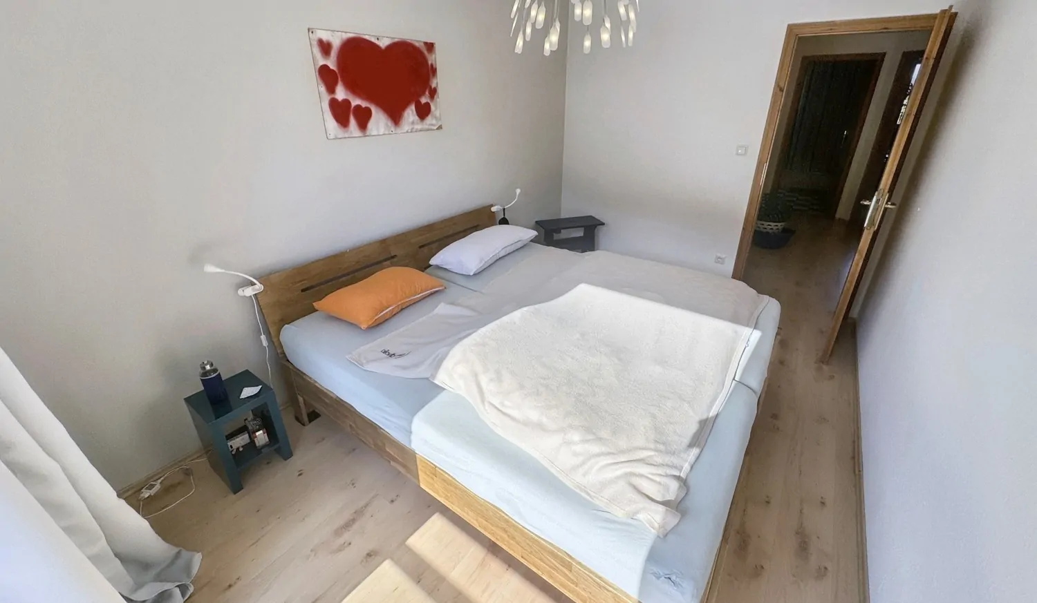 Schlafzimmer rechts Ansicht 2