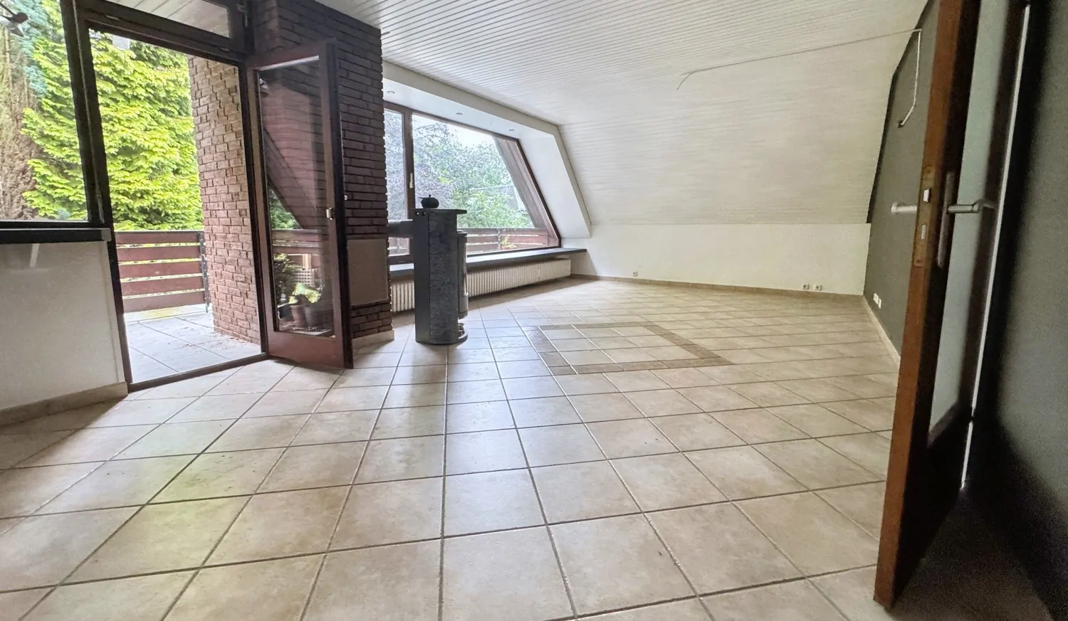 Wohnzimmer Ansicht 2