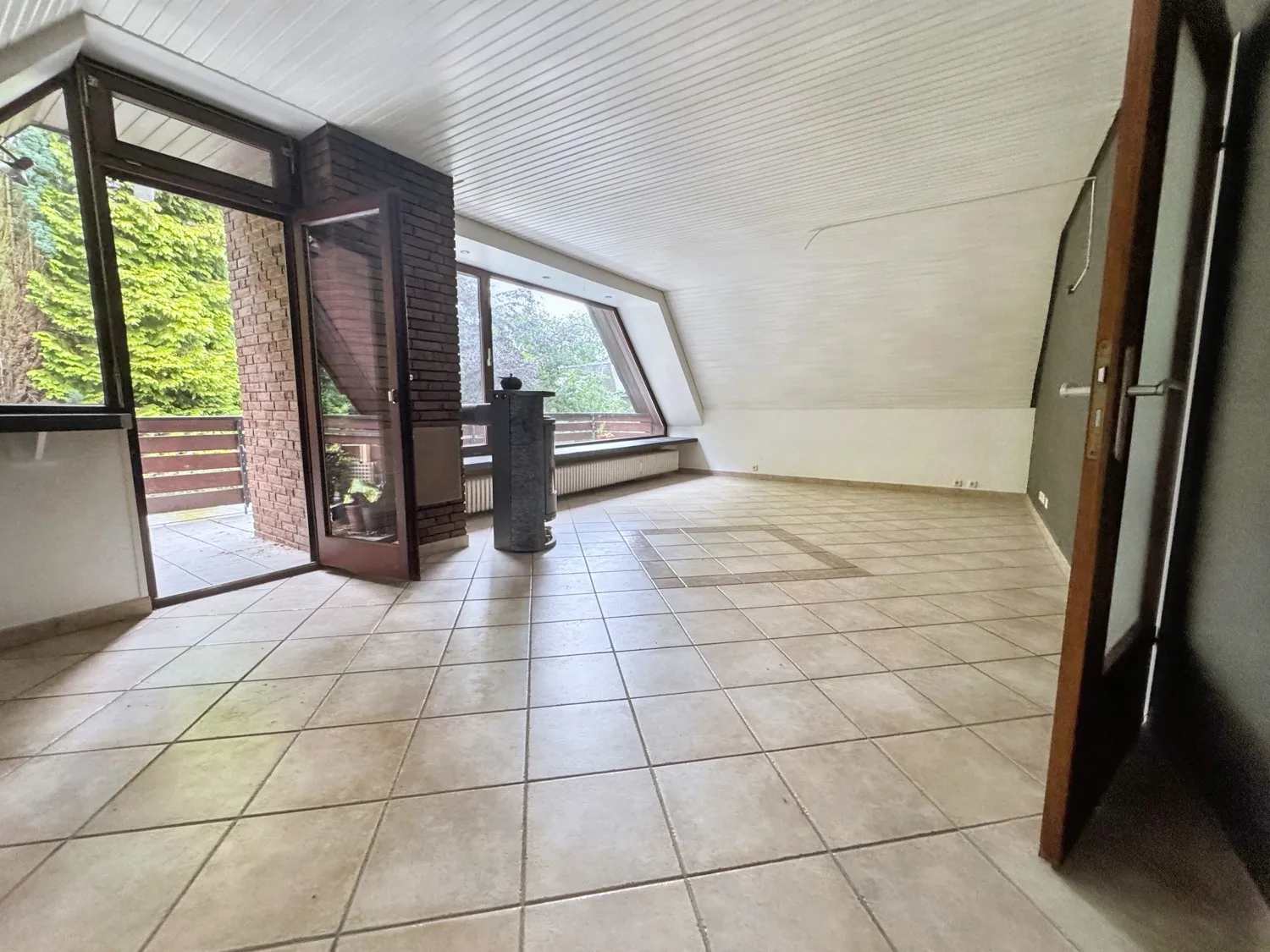 Wohnzimmer Ansicht 2