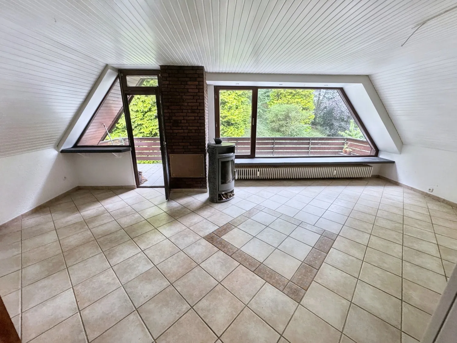 Wohnzimmer Ansicht 1