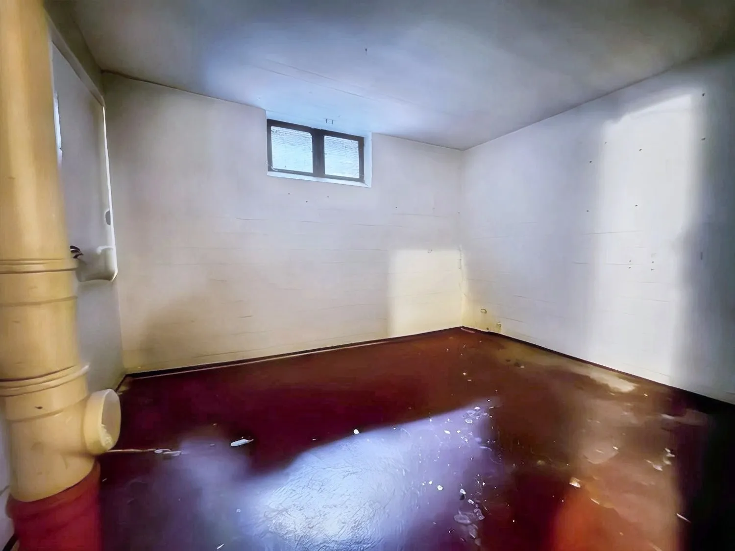 Persönlicher Kellerraum