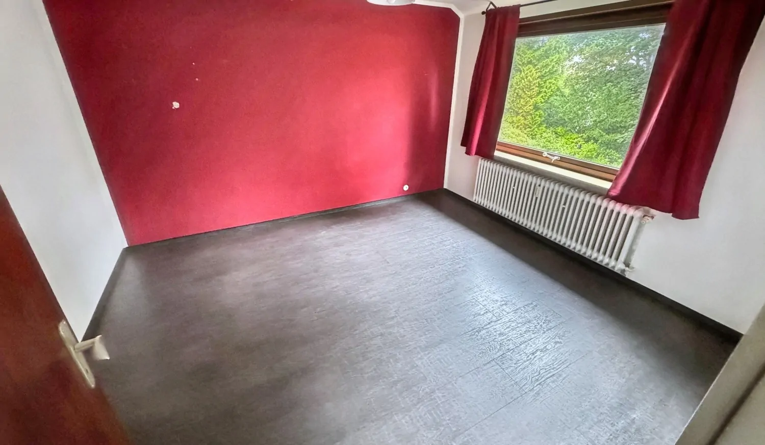 Schlafzimmer Ansicht 1