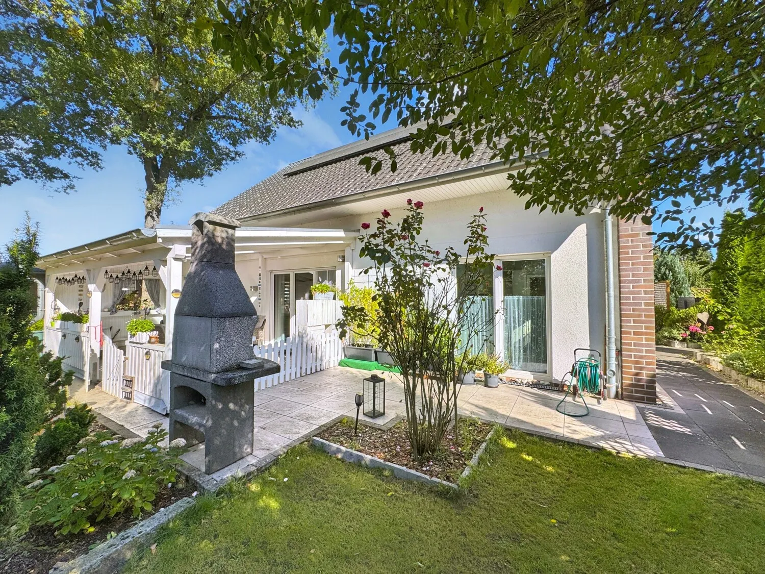 Außenansicht Rückseite 1