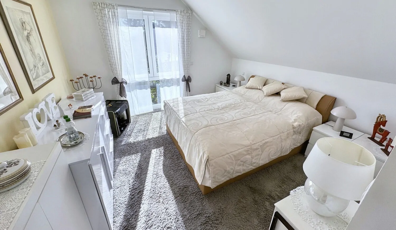 OG Schlafzimmer 1 Ansicht 1