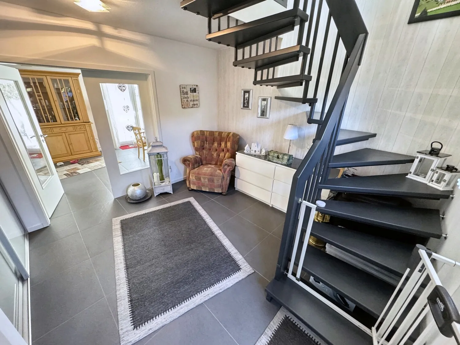 EG Eingangsbereich Flur Treppenhaus