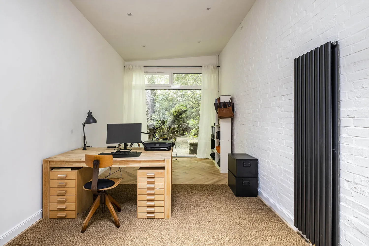 Büro oder Kinderzimmer