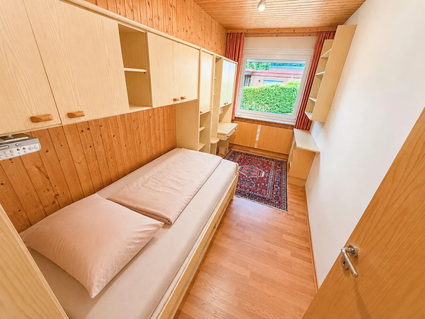 Kinderzimmer links