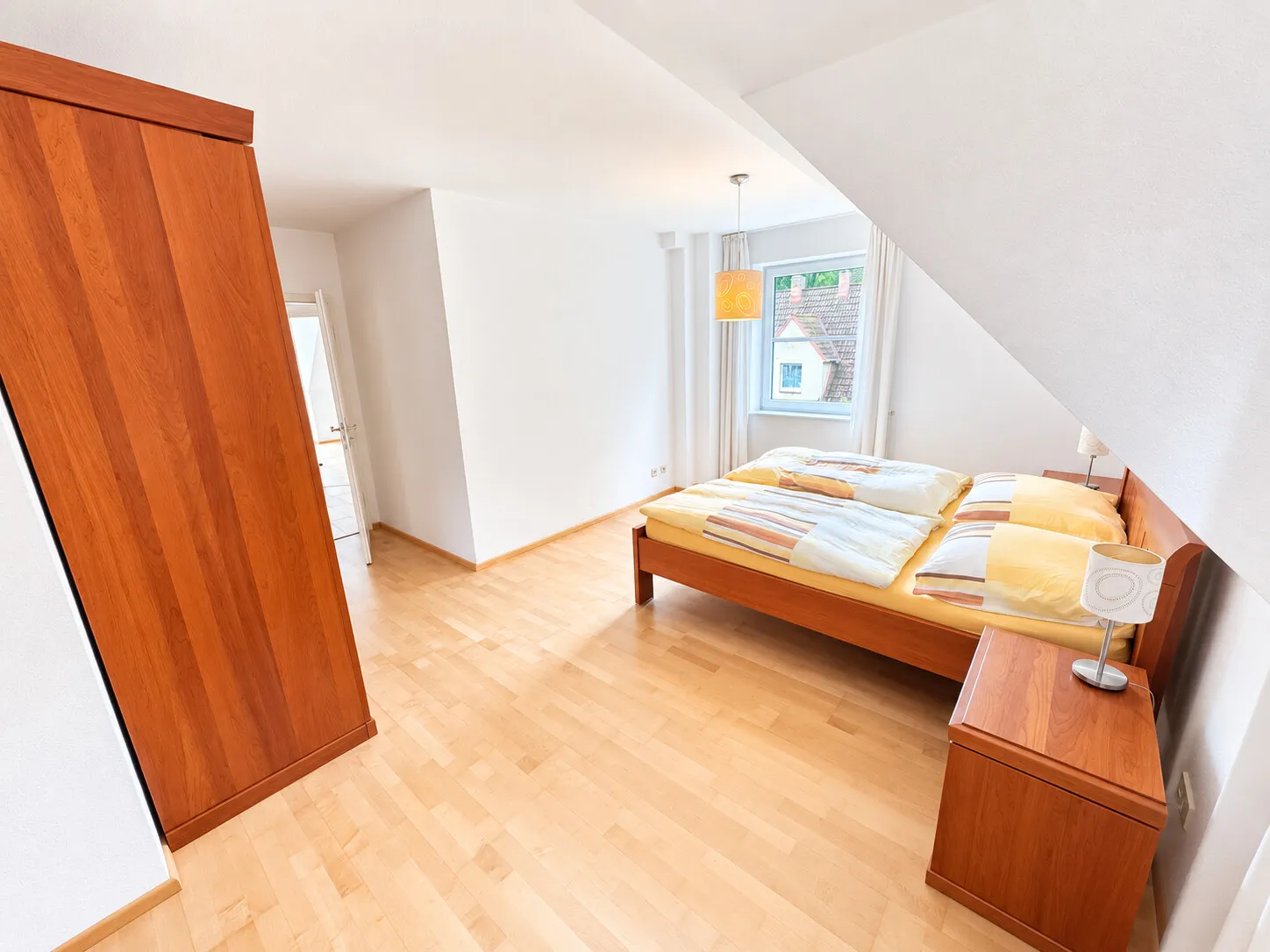 DG Elternschlafzimmer Ansicht 1