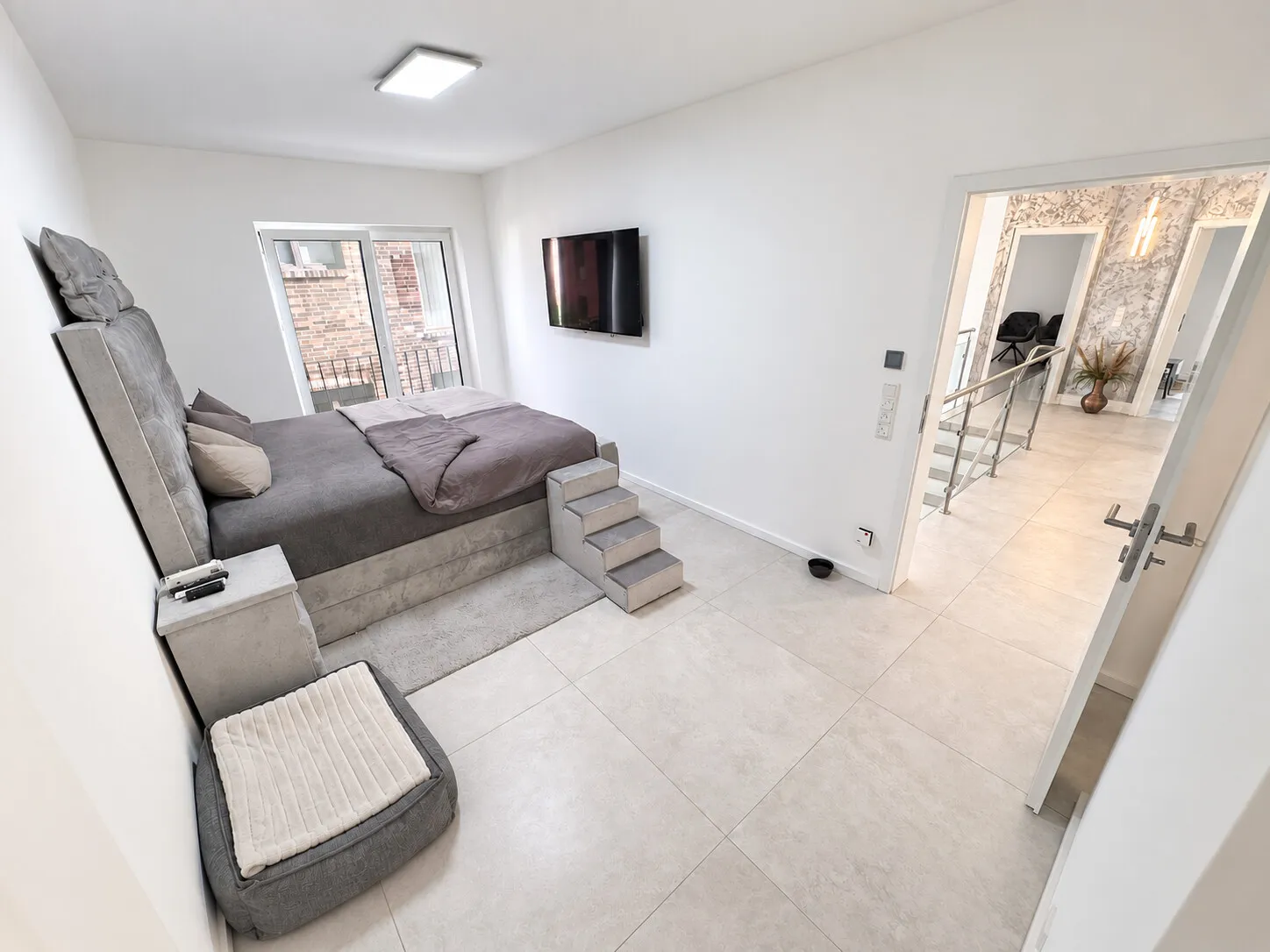 OG Schlafzimmer Ansicht 2