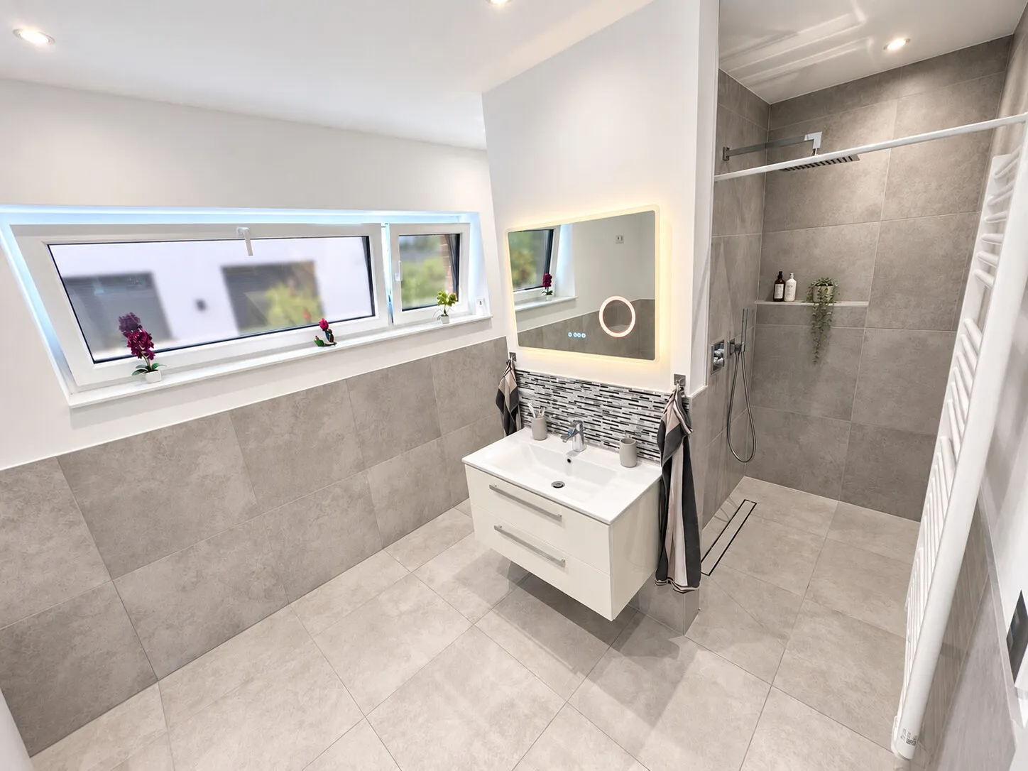 OG Badezimmer Ansicht 1