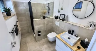 von_poll_real_estate_property_25095032_image_5