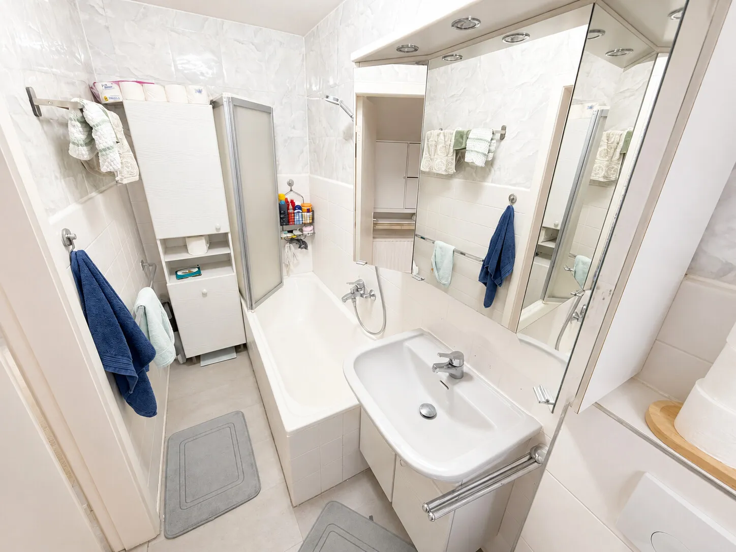 EG Badezimmer Ansicht 1