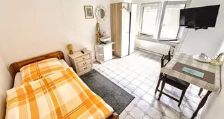 von_poll_real_estate_property_24135021_image_7