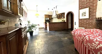 von_poll_real_estate_property_24135021_image_12