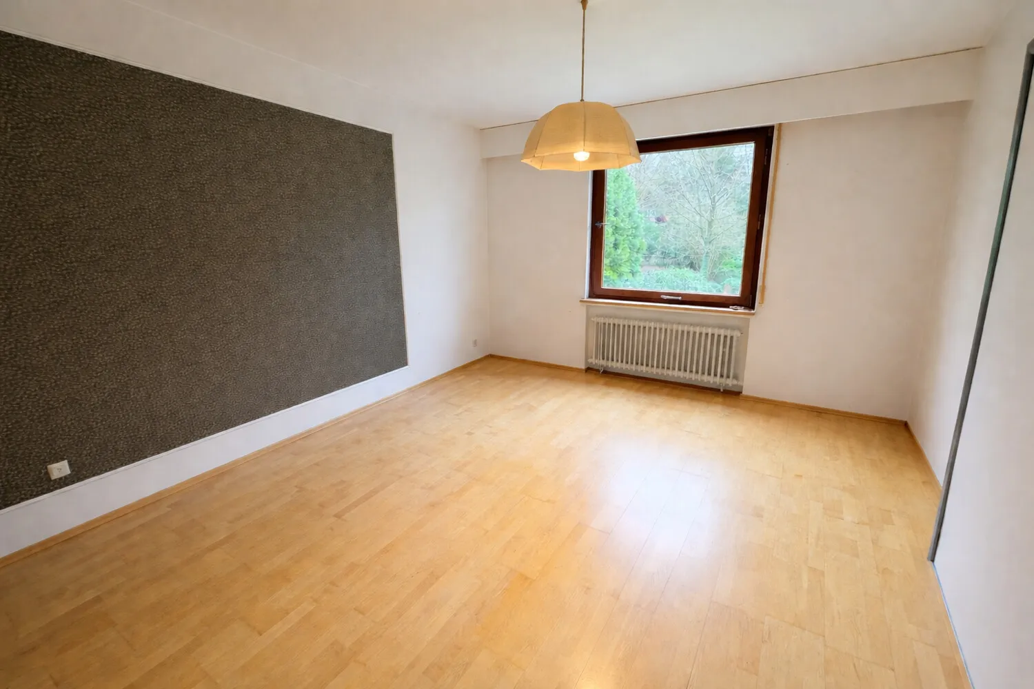 OG Schlafzimmer Ansicht 2 KI geleert