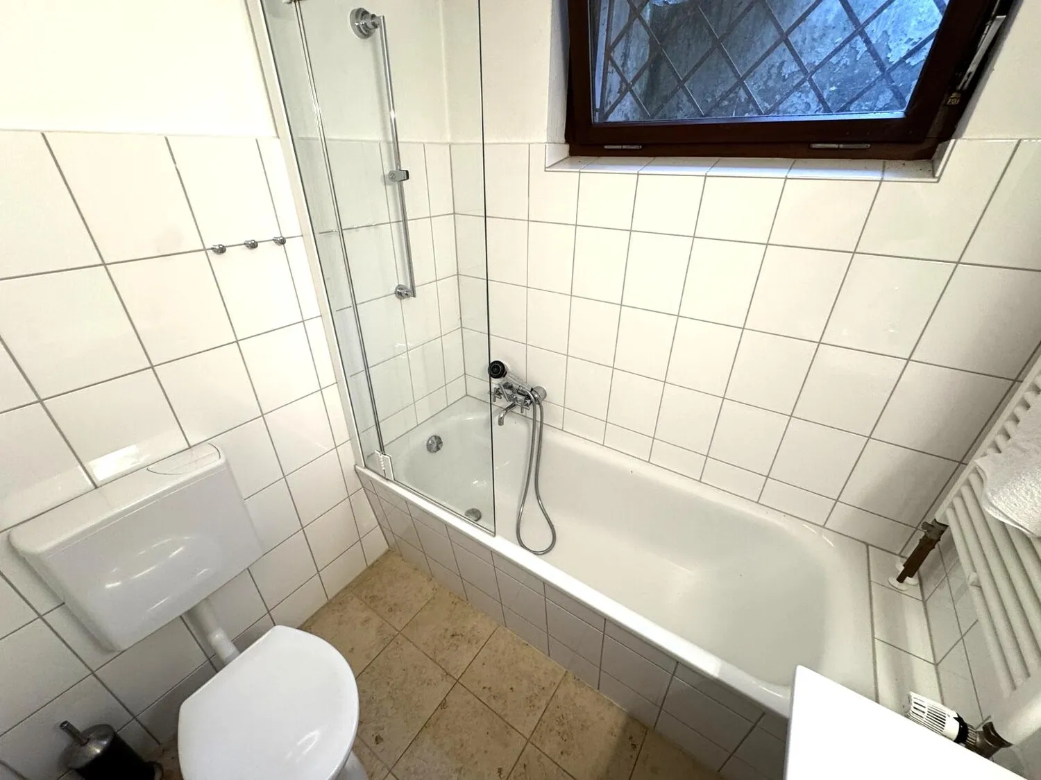 UG Badezimmer Einliegerwohnung