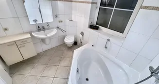 von_poll_real_estate_property_25135028_image_17