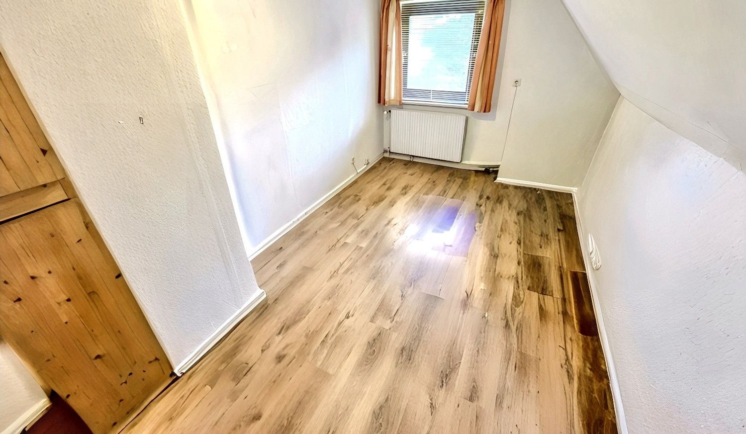 OG Kinderzimmer 1 ohne Möbel KII