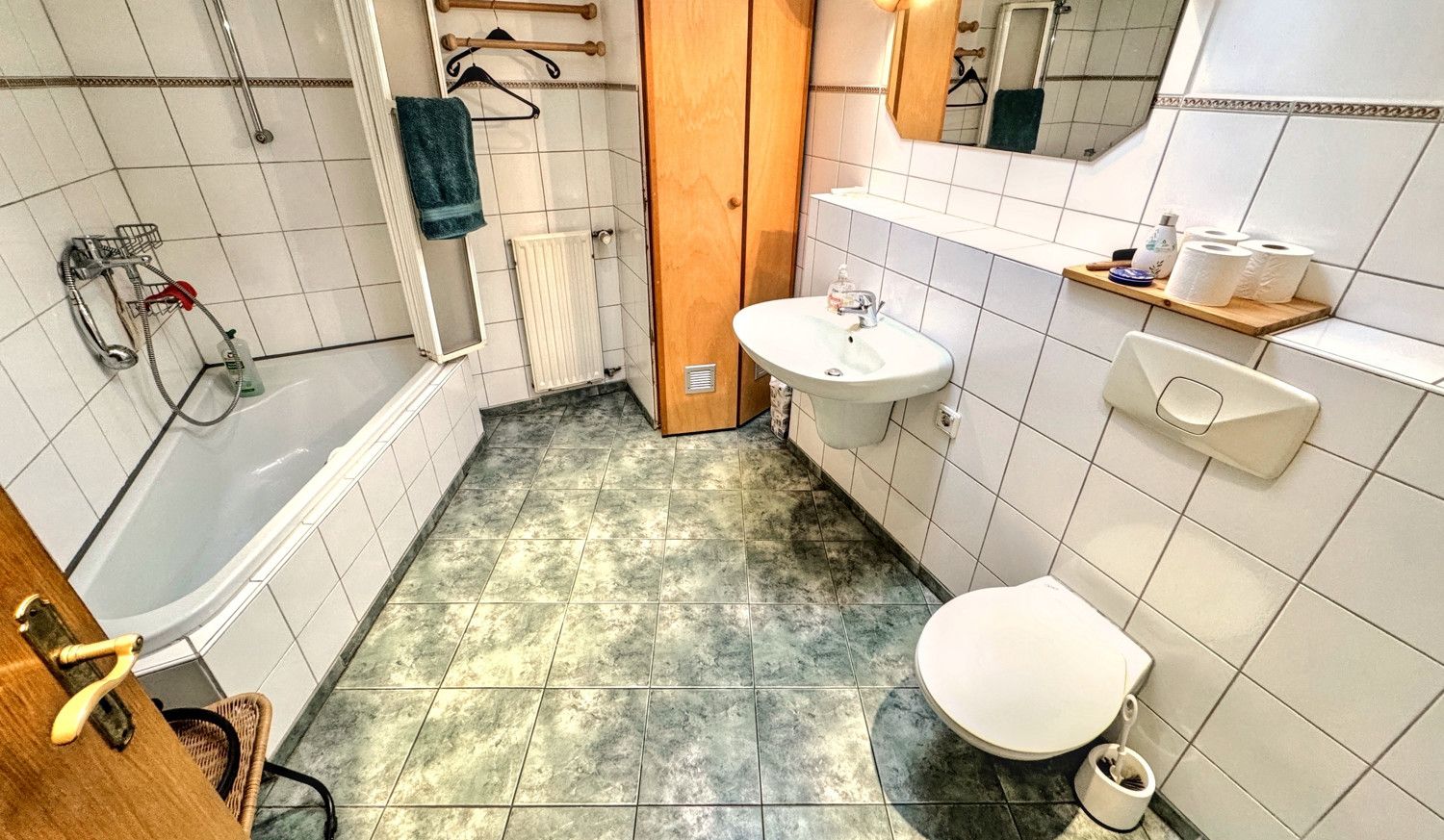 EG Badezimmer Ansicht 2