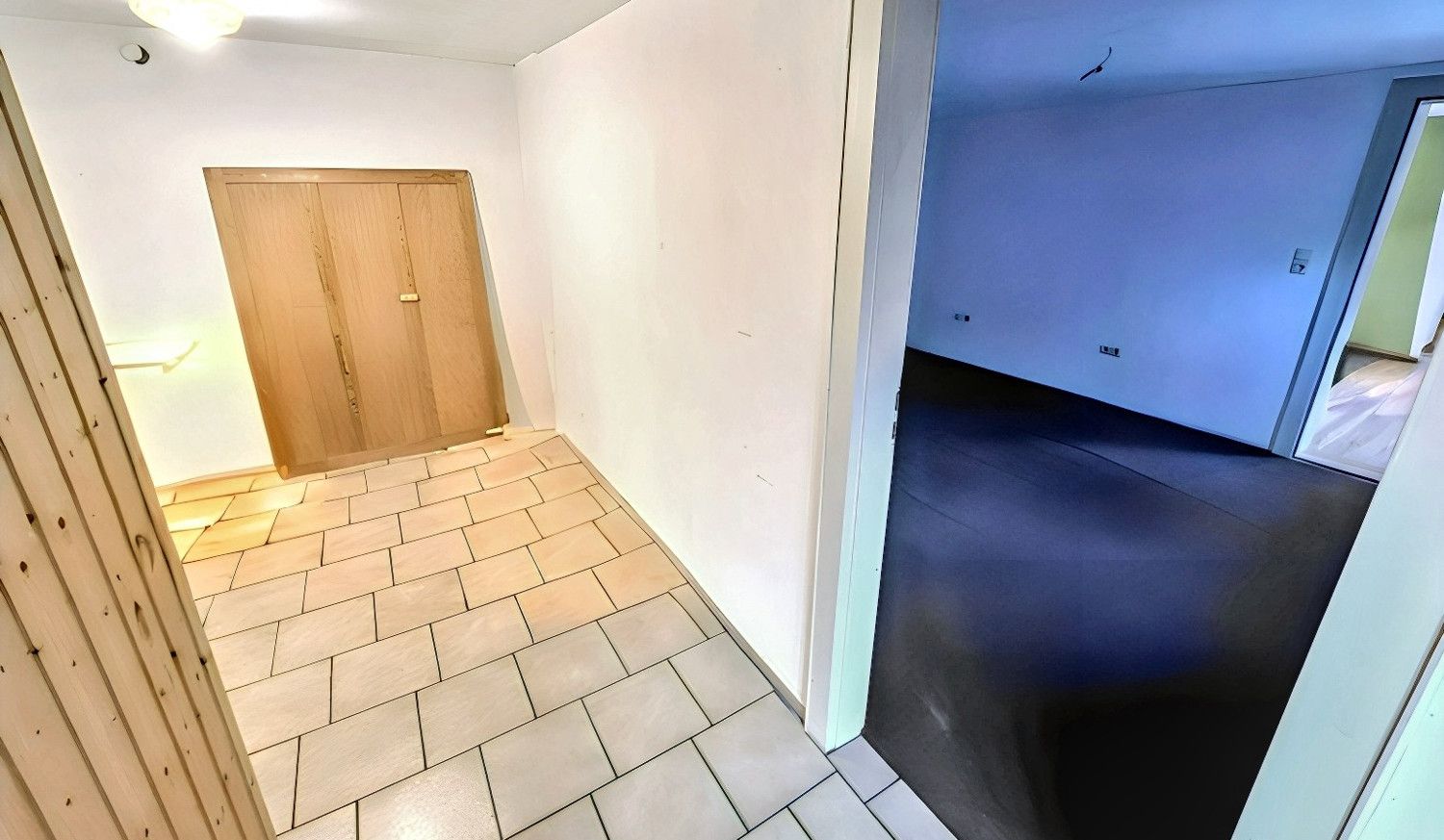 EG Zweiter Zugang Anbau mögliches Bad oder Küche