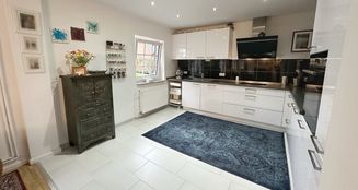 von_poll_real_estate_property_25135007_image_15
