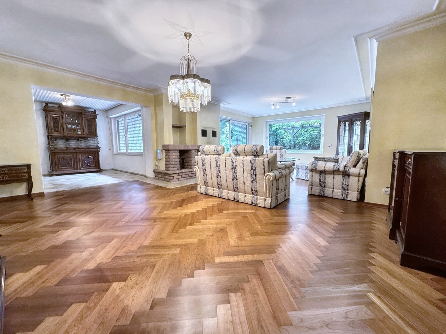 EG Wohnzimmer Ansicht 1