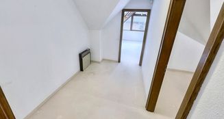 von_poll_real_estate_property_25135018_image_22