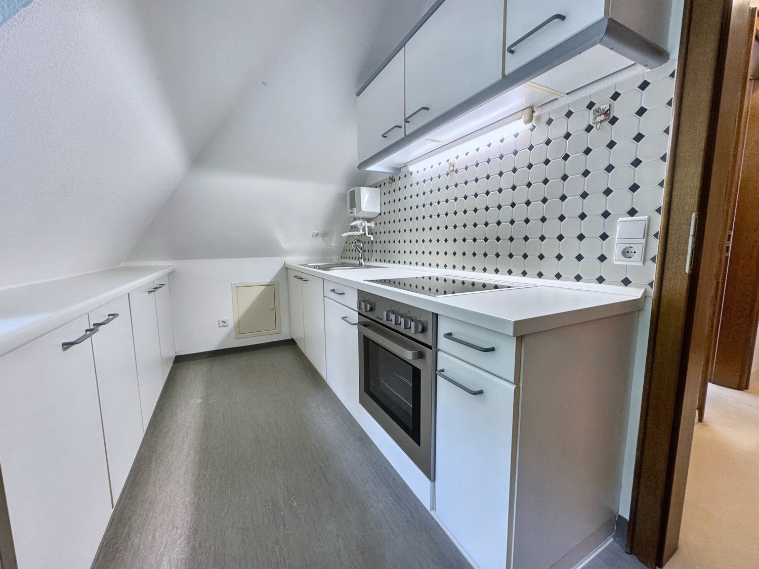 OG Küche Einliegerwohnung