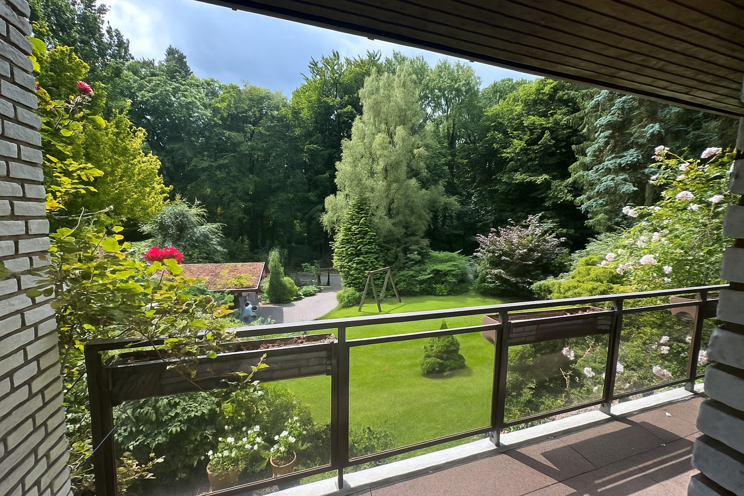 EG Blick aus dem Küchenfenster