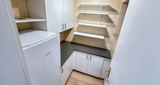 von_poll_real_estate_property_25135018_image_12