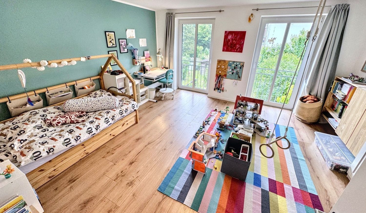 Kinderzimmer Ansicht 1