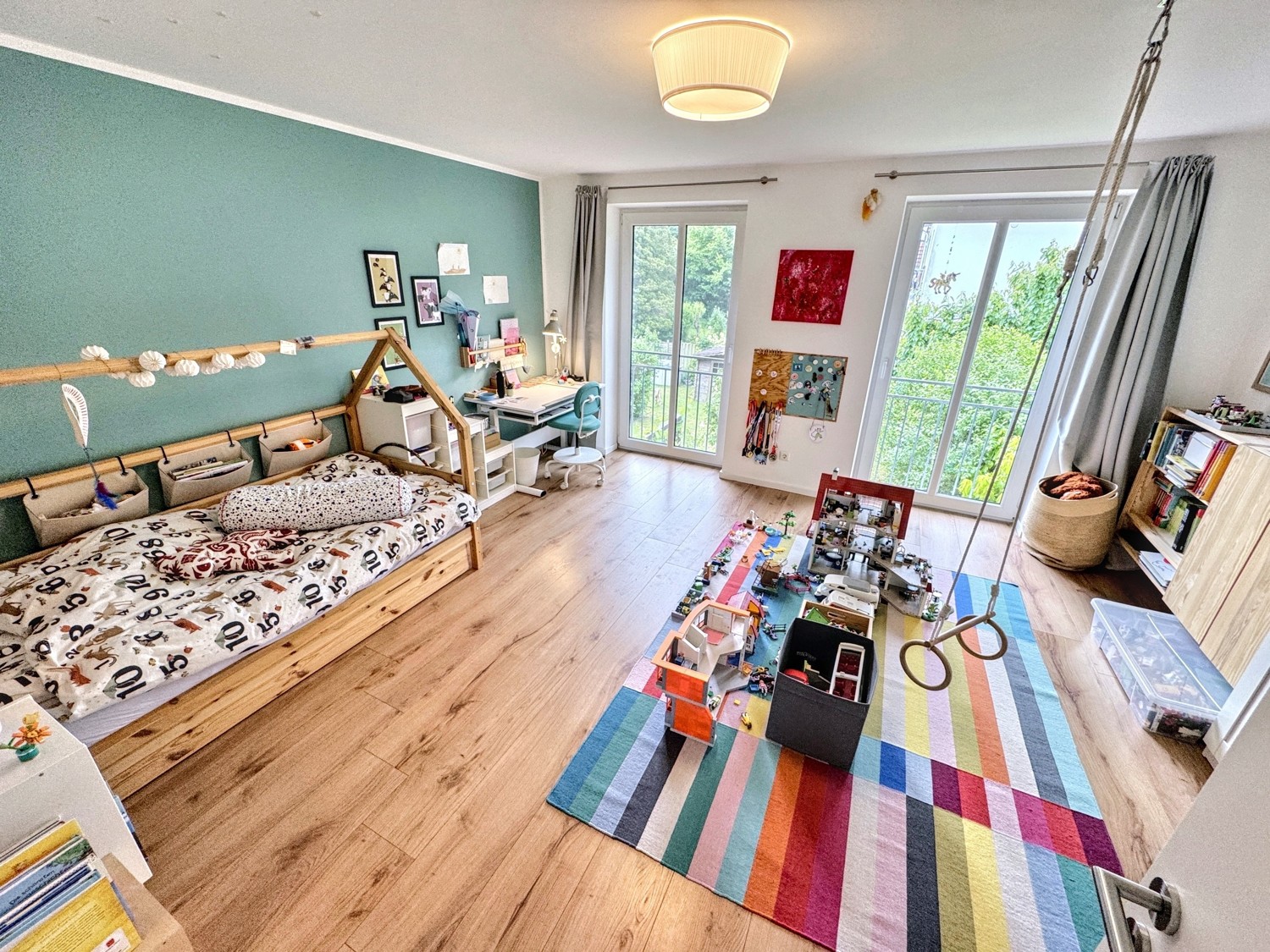 Kinderzimmer Ansicht 1