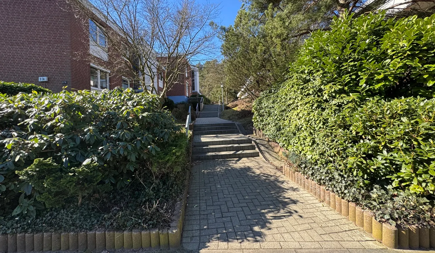 Außenansicht Eingang