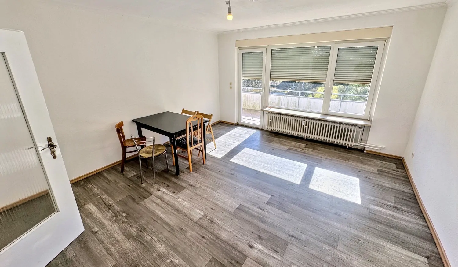 Wohnzimmer Ansicht 1