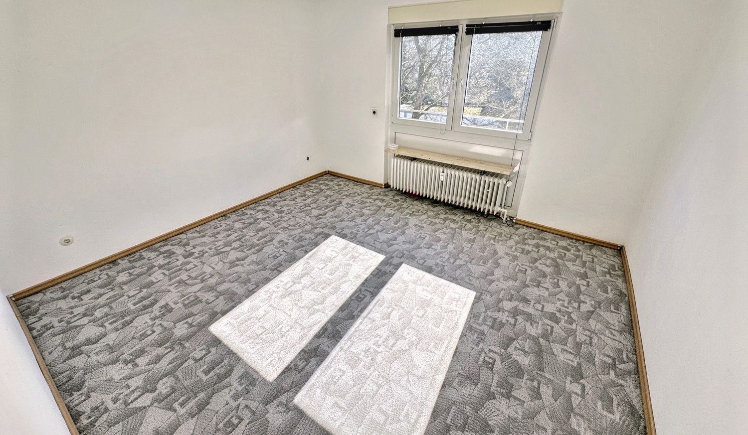 Schlafzimmer  2 Ansicht 1