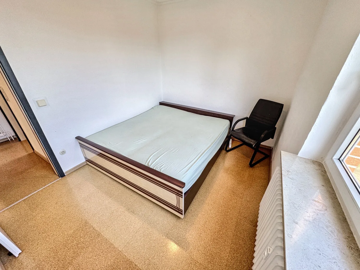 Schlafzimmer 1 Ansicht 3