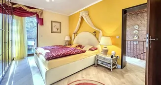 von_poll_real_estate_property_25135004H1_image_22