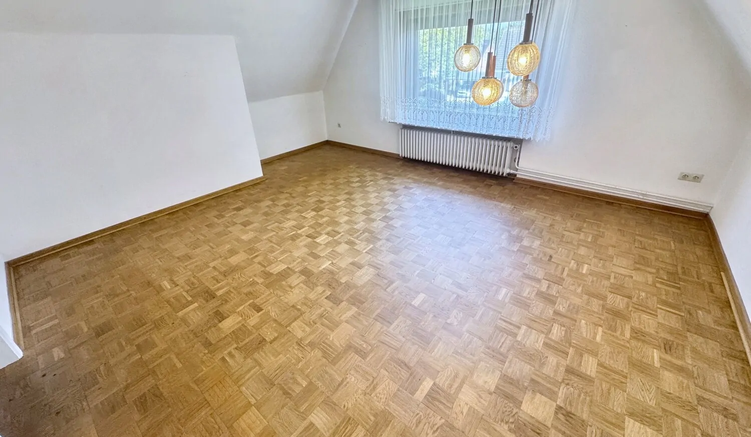 OG Wohnzimmer Ansicht 1