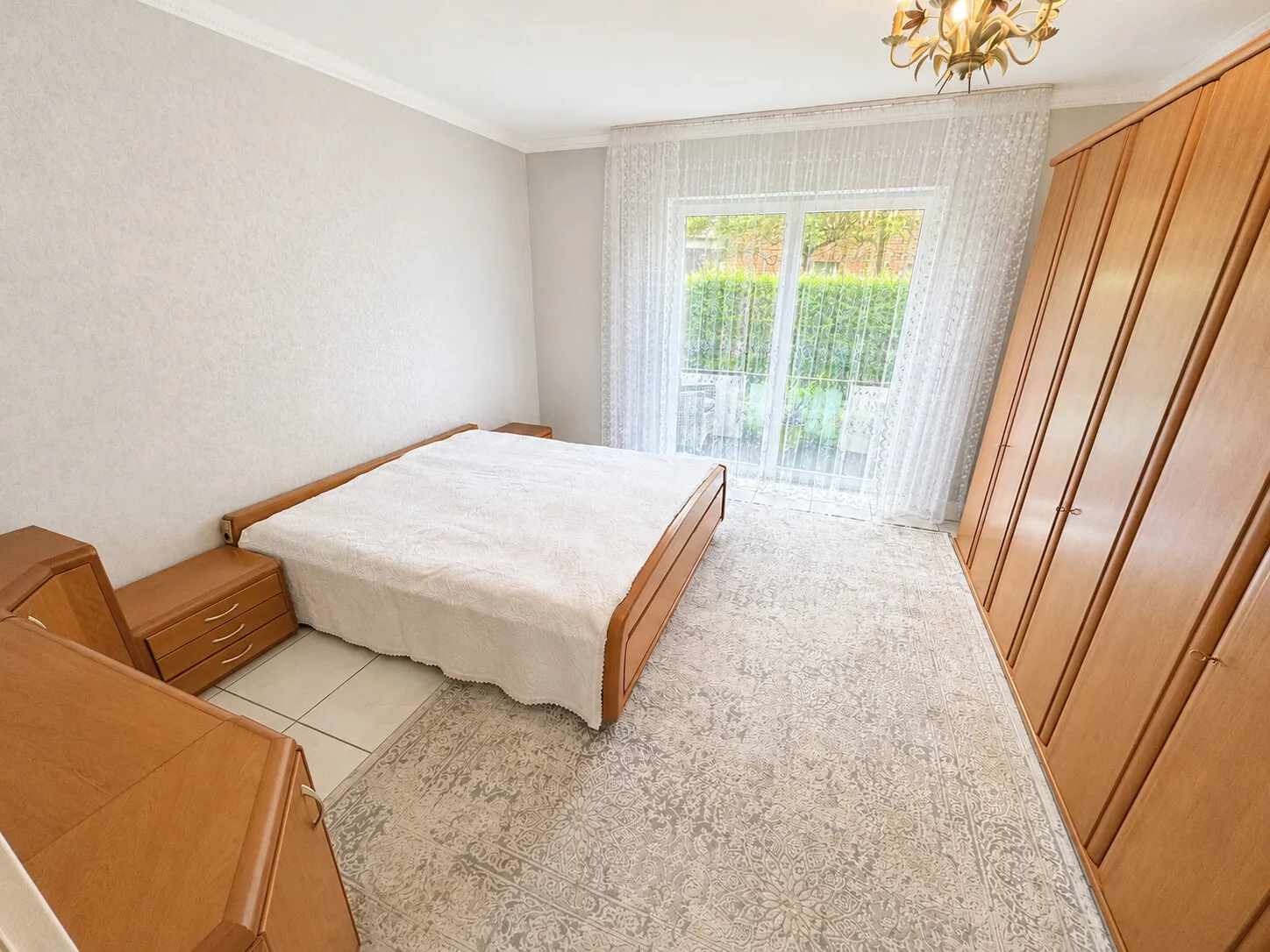 Schlafzimmer Ansicht 2