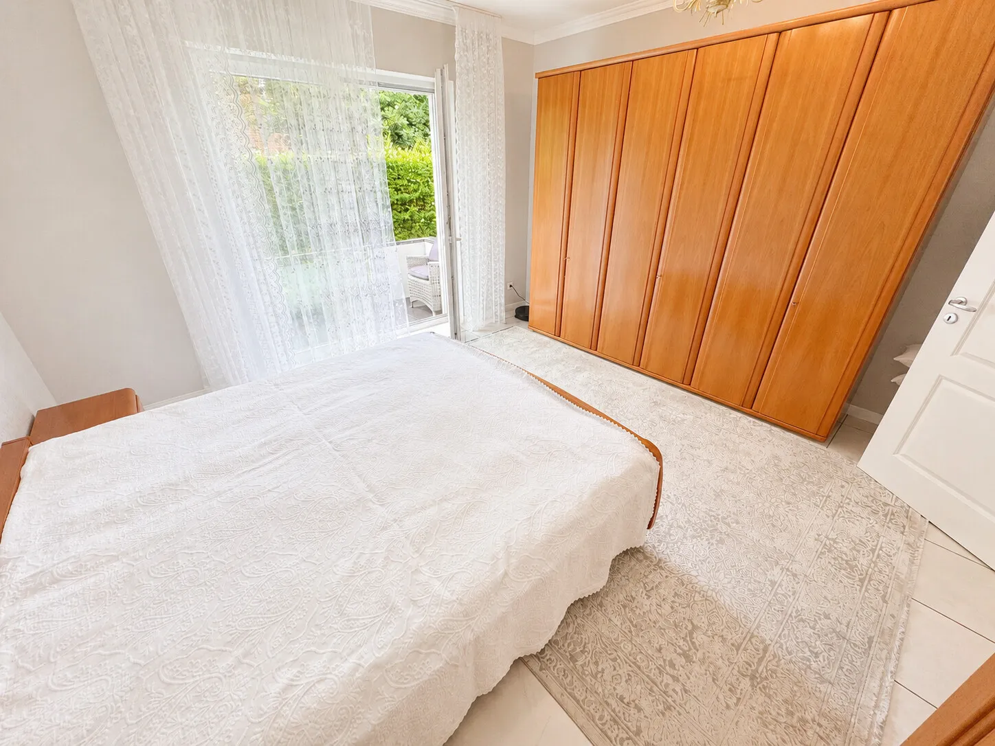 Schlafzimmer Ansicht 3